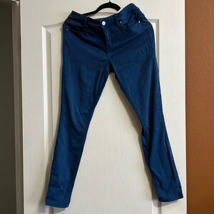 Level 99 skinny jeans, soft and comfortable